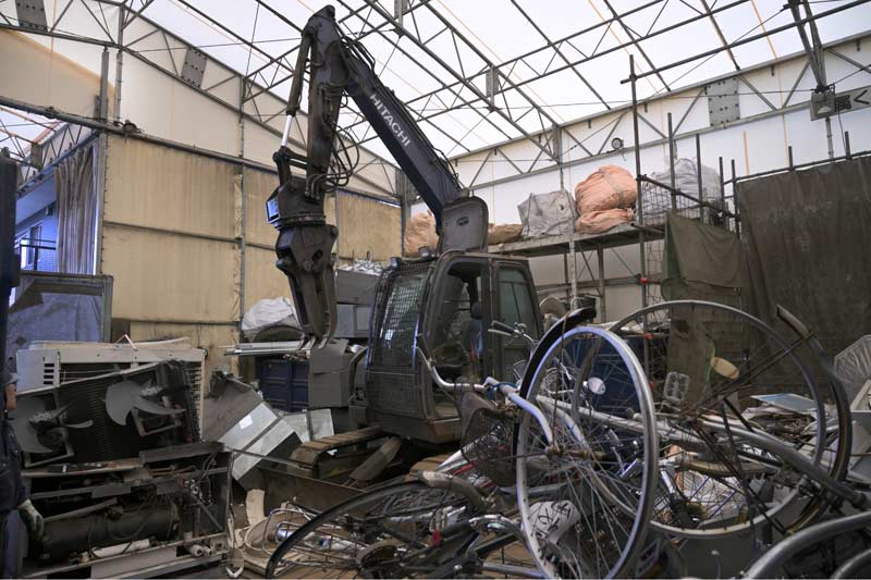 油圧ショベル ZX75US