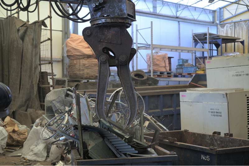 油圧ショベル ZX75US